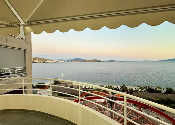 Limani Luxury Apartments Beachfront
