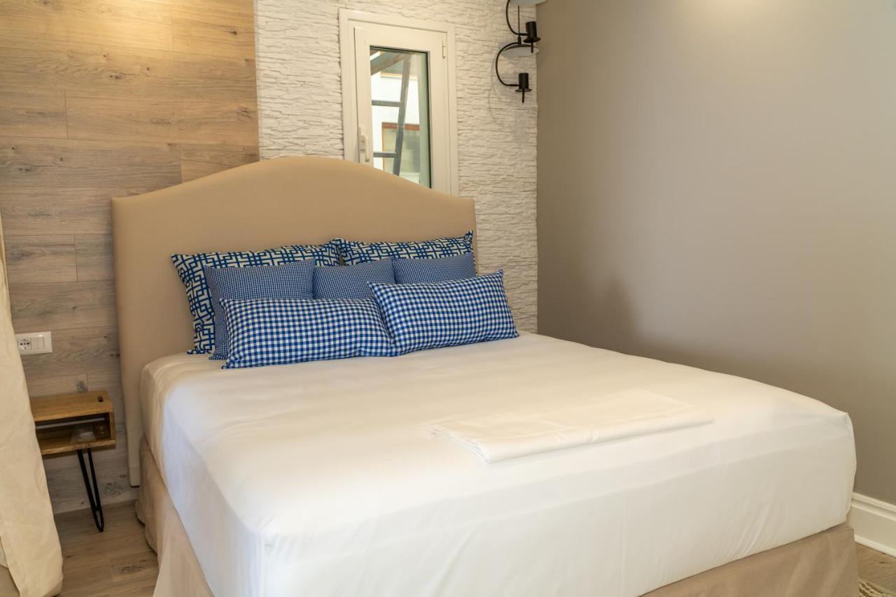 Apartment Limani Luxury Beachfront Sarande