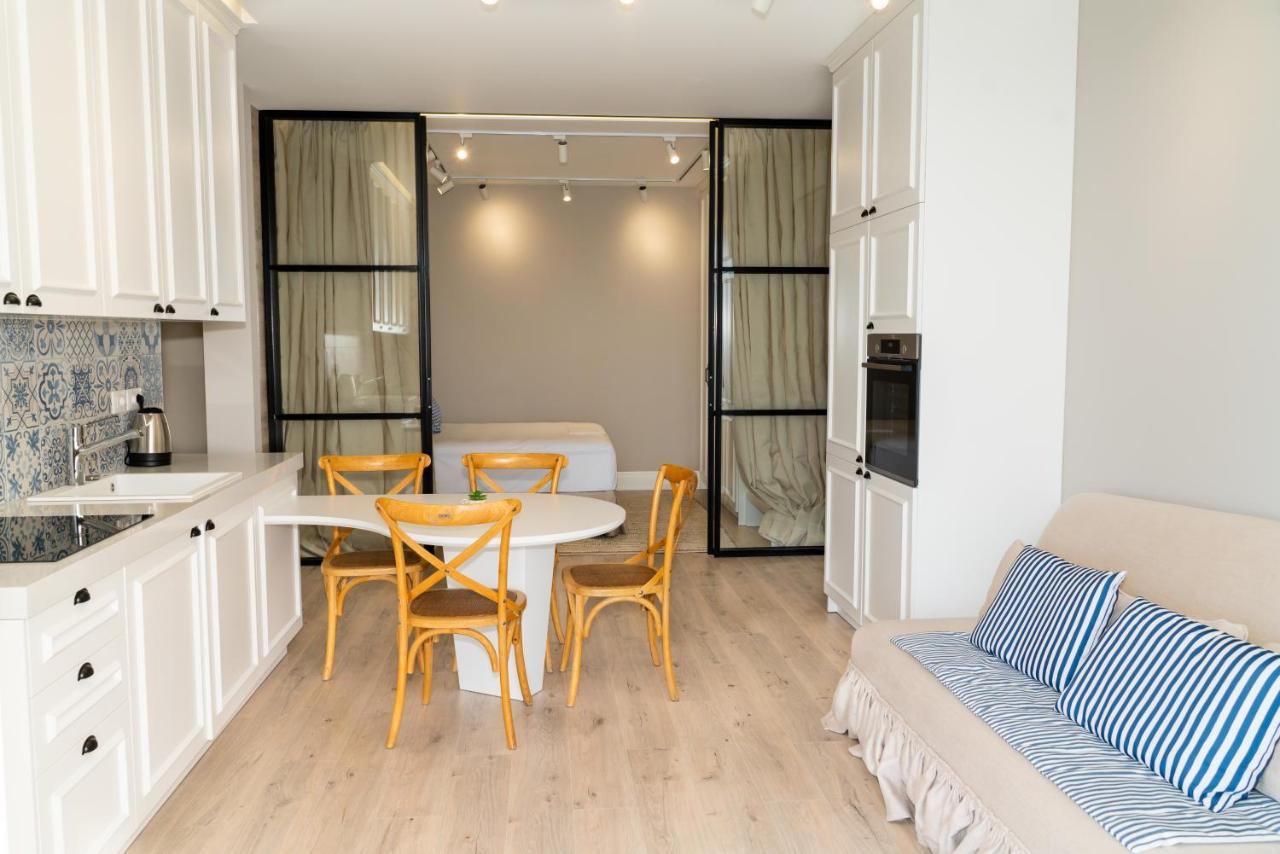 Apartment Limani Luxury Beachfront Sarande