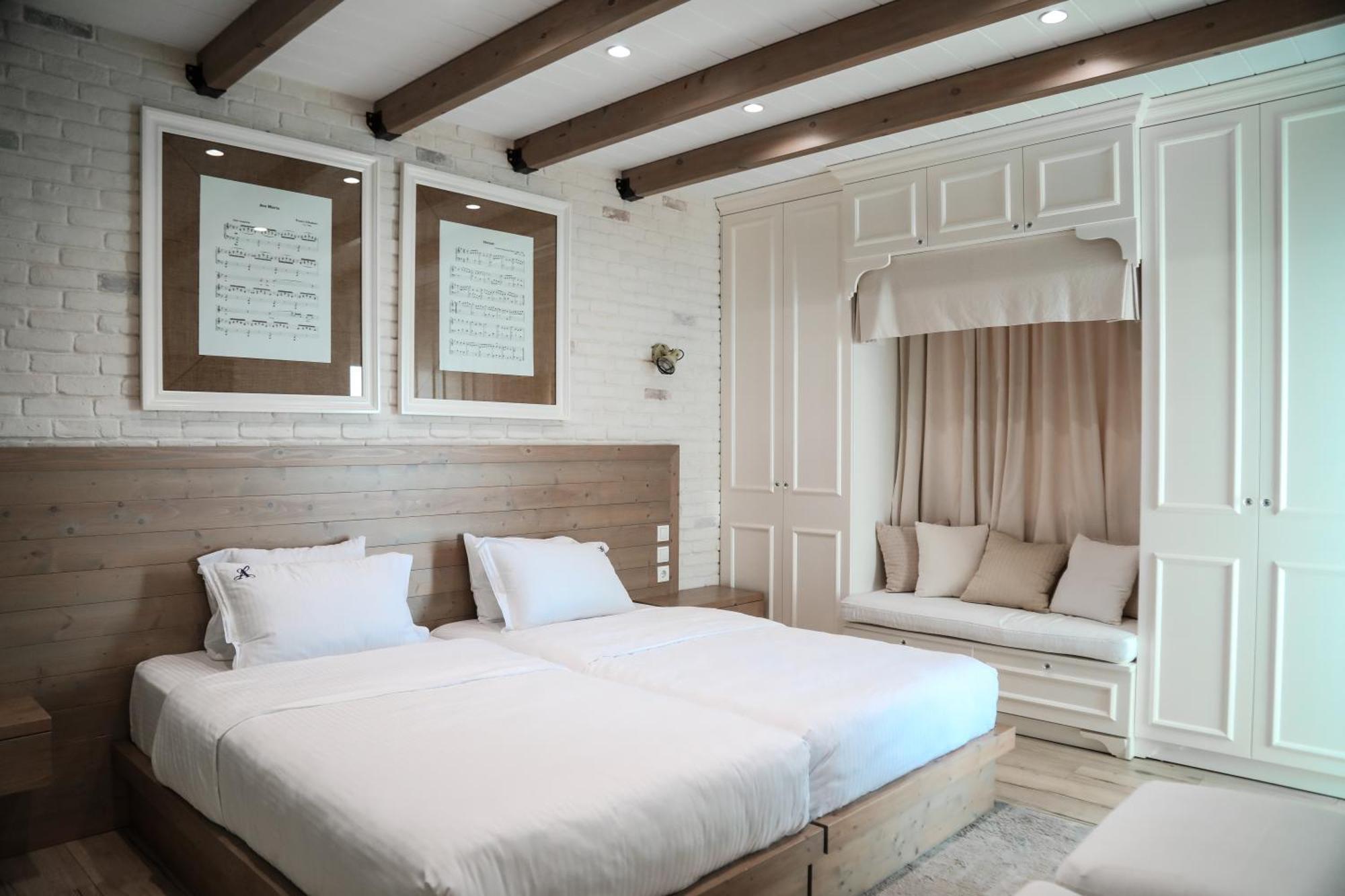 Apartment Limani Luxury Beachfront