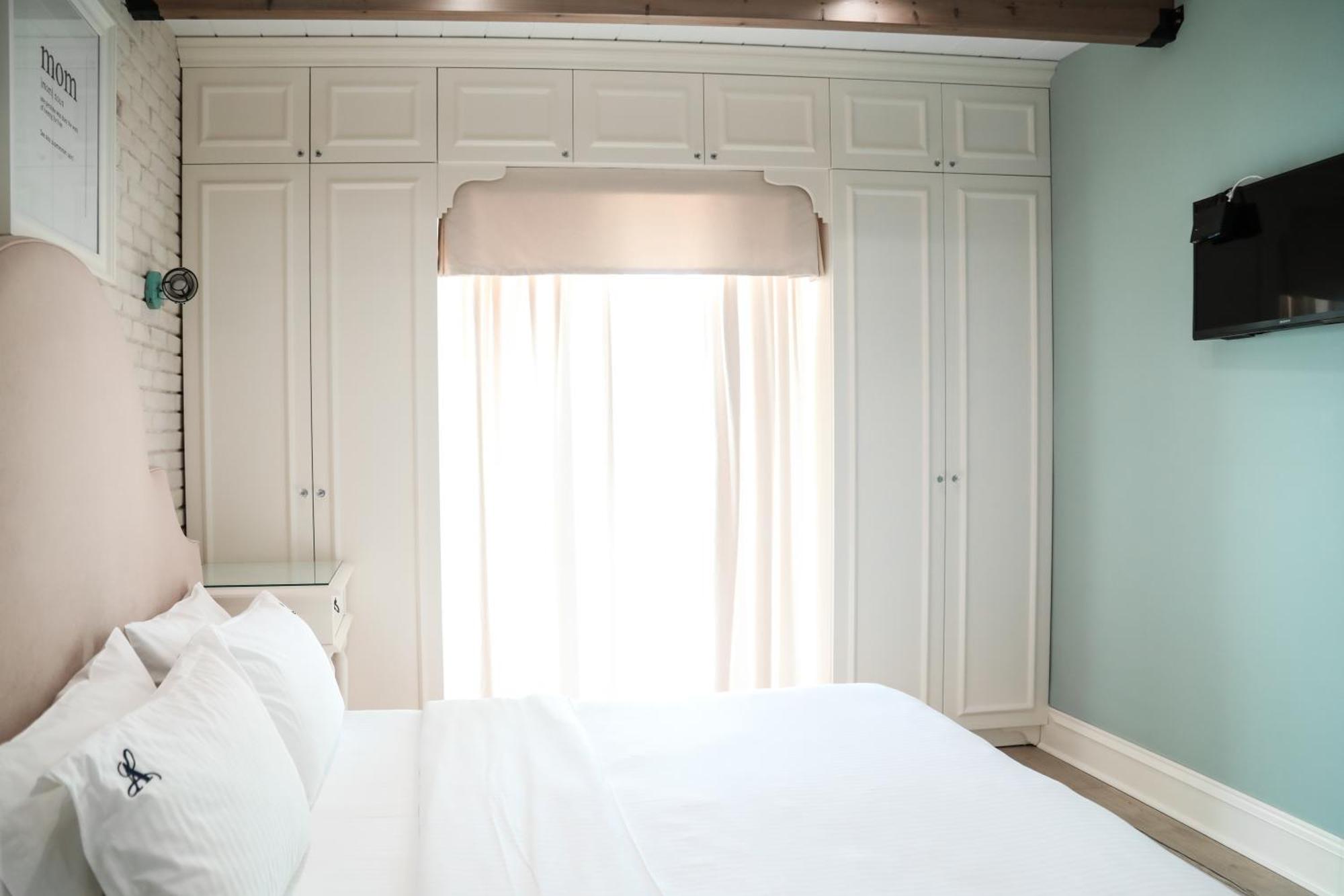 Limani Luxury Beachfront * Sarande