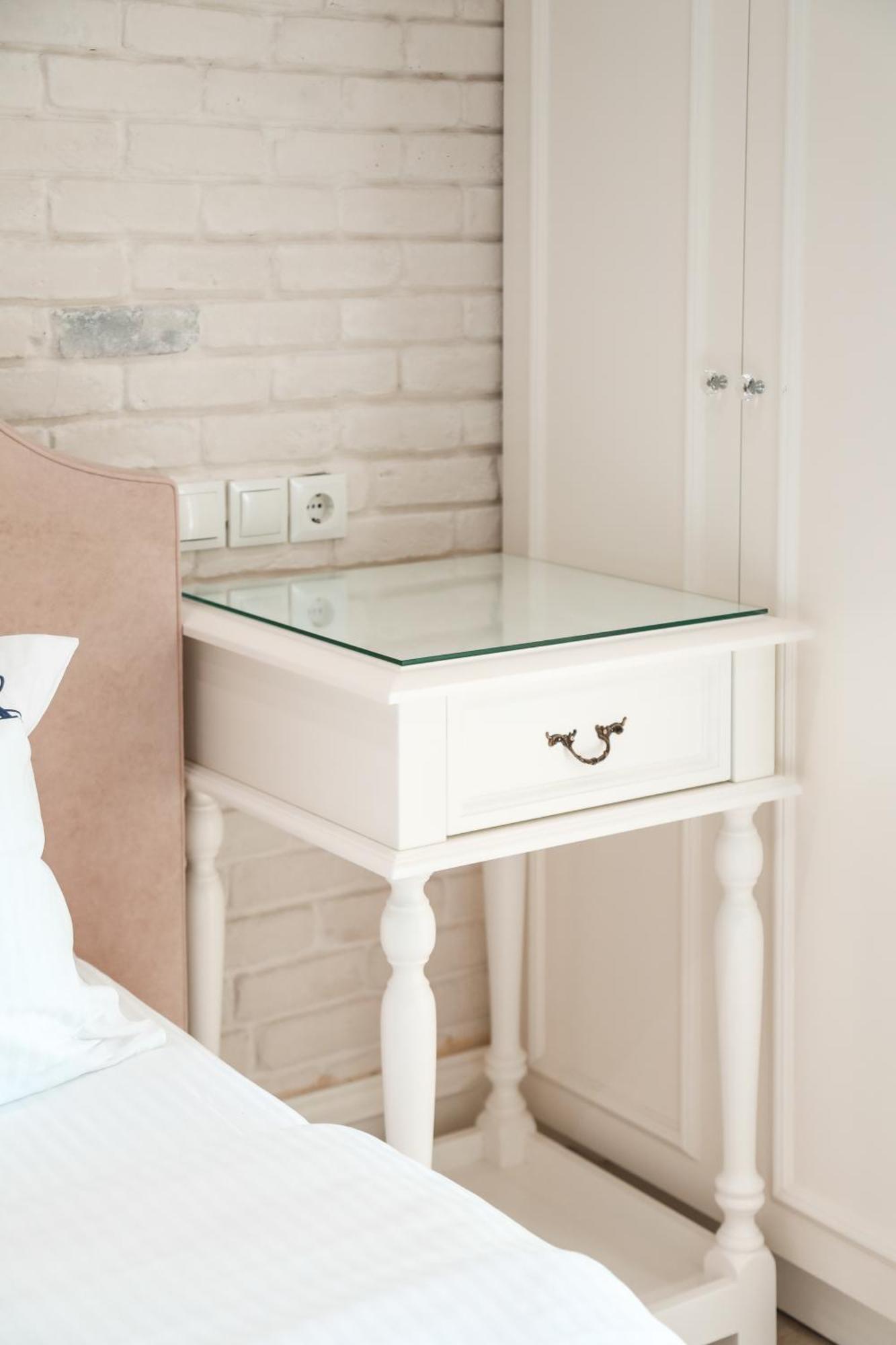 Limani Luxury Beachfront Apartment